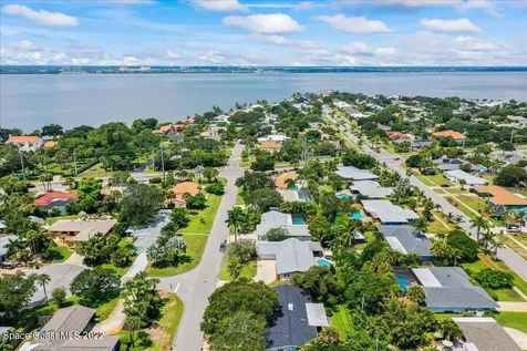 608 Oak Ridge Drive Indialantic FL 32903