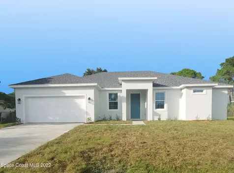 1823 Macklin Street NW Palm Bay FL 32907