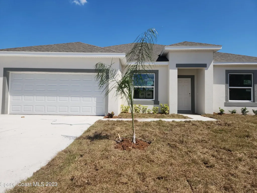 897 Dartmouth Avenue SW Palm Bay FL 32908