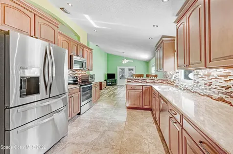 1227 Creek Side Circle Rockledge FL 32955