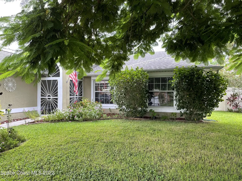 437 Jupiter Boulevard NW Palm Bay FL 32907