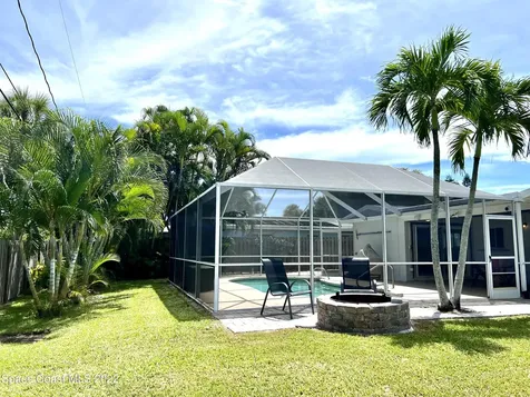 252 Coral Way W Indialantic FL 32903