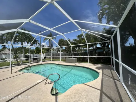 252 Coral Way W Indialantic FL 32903