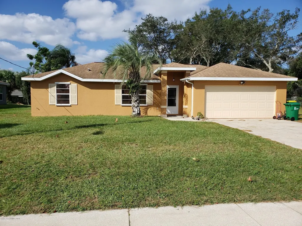 6470 Stillwater Avenue Cocoa FL 32927