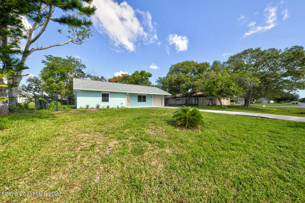 1845 Glenwood Street NE Palm Bay FL 32907