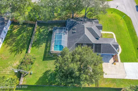 415 Hurst Road NE Palm Bay FL 32907