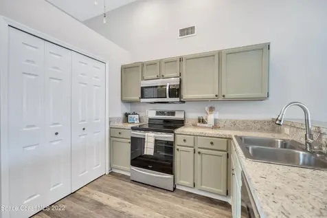 415 Hurst Road NE Palm Bay FL 32907