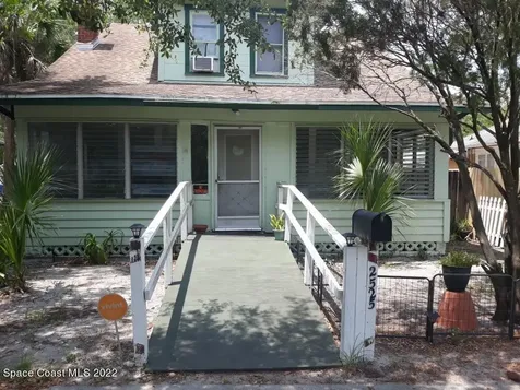 2525 Oakdale Street S St. Petersburg FL 33705