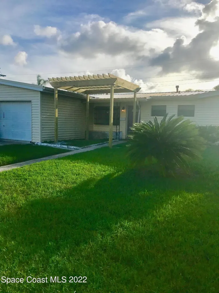 109 Darwin Avenue Merritt Island FL 32953