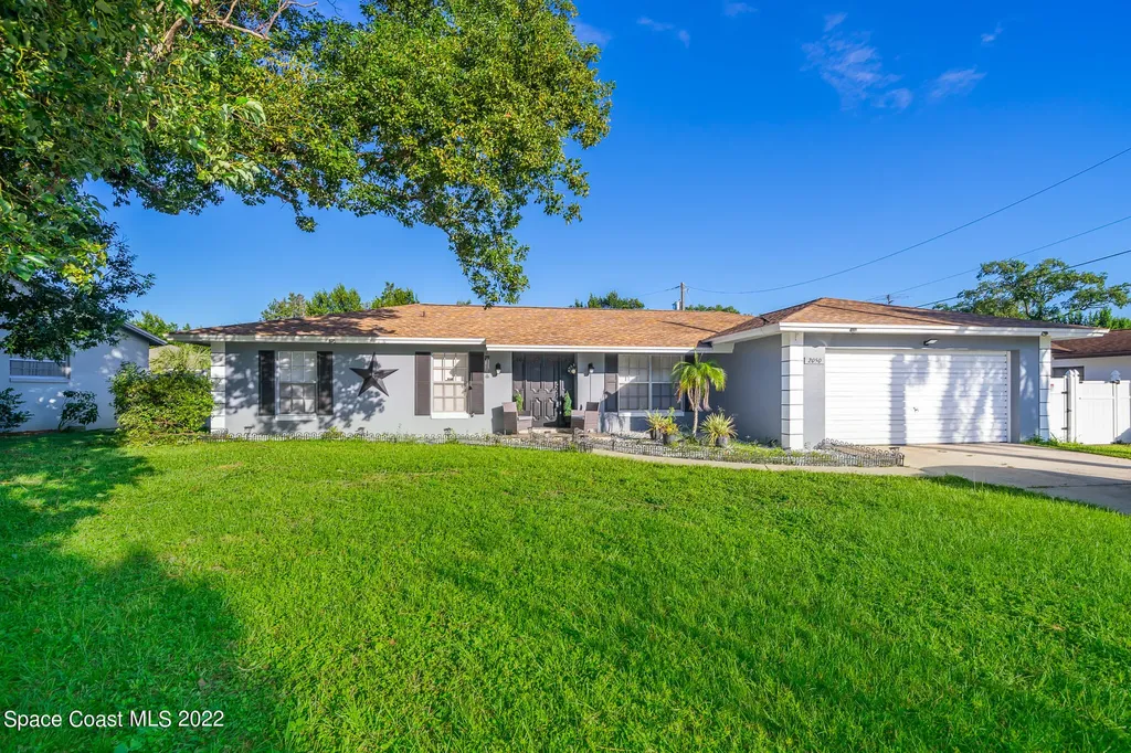 2050 Oswego Avenue Deltona FL 32725
