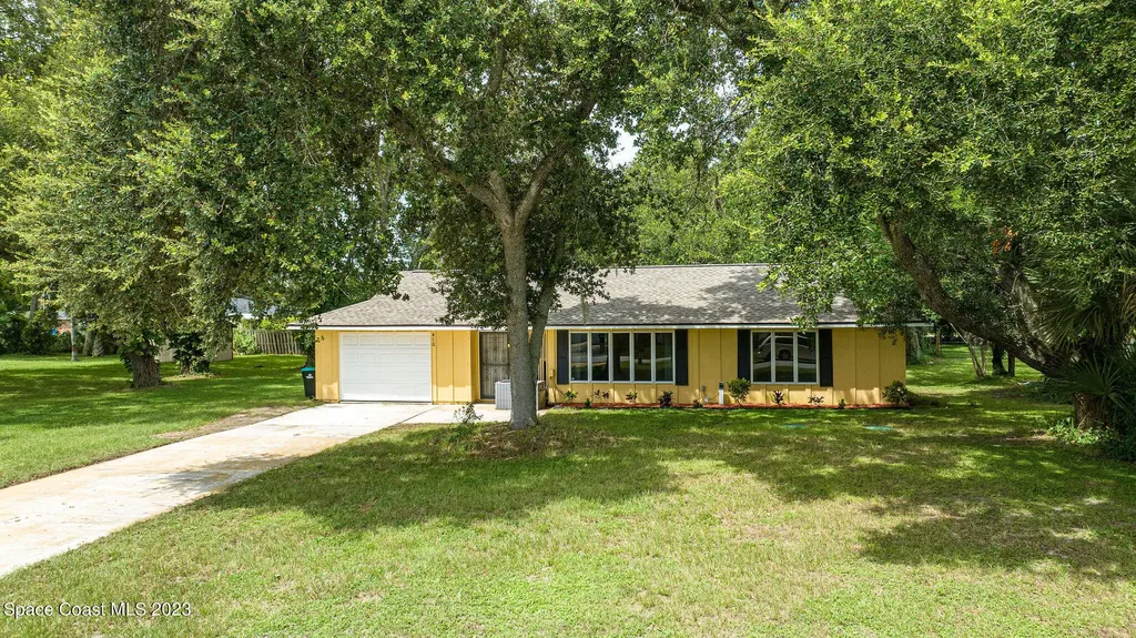410 Nina Road NE Palm Bay FL 32907