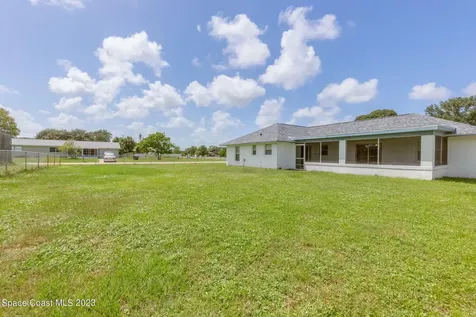 2108 Fallon Boulevard NE Palm Bay FL 32907