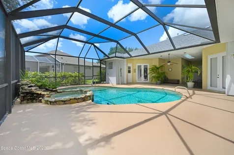 956 Gardenbrook Court SE Palm Bay FL 32909