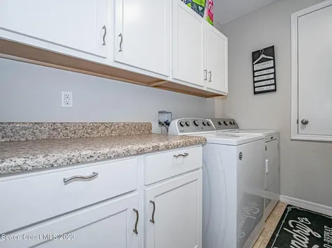 1015 Cloverleaf Avenue SE Palm Bay FL 32909