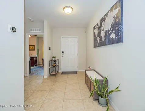 1015 Cloverleaf Avenue SE Palm Bay FL 32909
