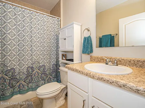 1015 Cloverleaf Avenue SE Palm Bay FL 32909