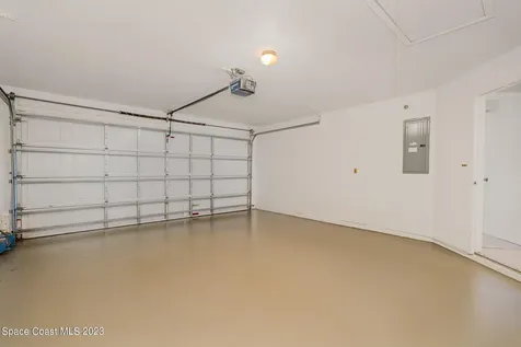 504 Oak Mont Place Melbourne FL 32940