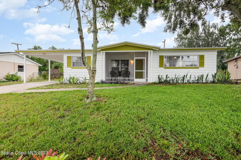 533 Clarewood Boulevard Titusville FL 32796