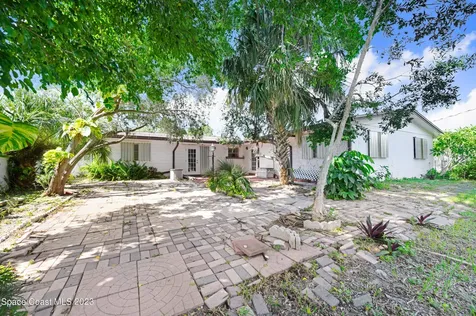1224 Yacht Club Boulevard Indian Harbour Beach FL 32937