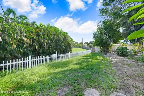 1224 Yacht Club Boulevard Indian Harbour Beach FL 32937