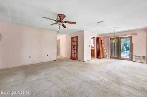 1224 Yacht Club Boulevard Indian Harbour Beach FL 32937