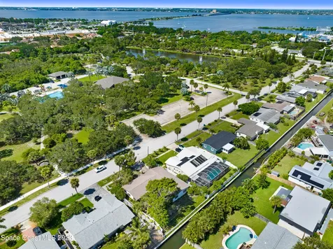 1224 Yacht Club Boulevard Indian Harbour Beach FL 32937