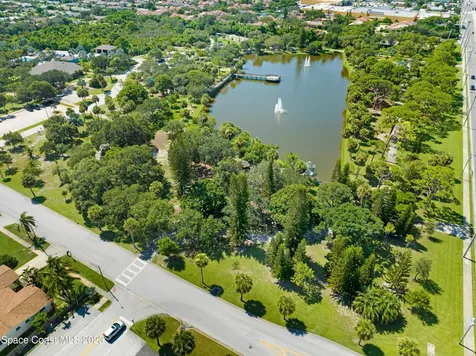 1224 Yacht Club Boulevard Indian Harbour Beach FL 32937
