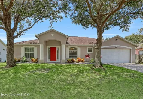820 Hanau Avenue NW Palm Bay FL 32907