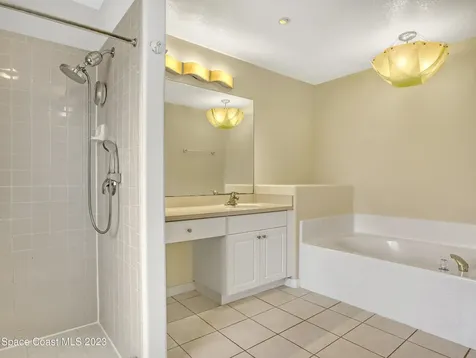 820 Hanau Avenue NW Palm Bay FL 32907