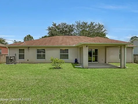 820 Hanau Avenue NW Palm Bay FL 32907