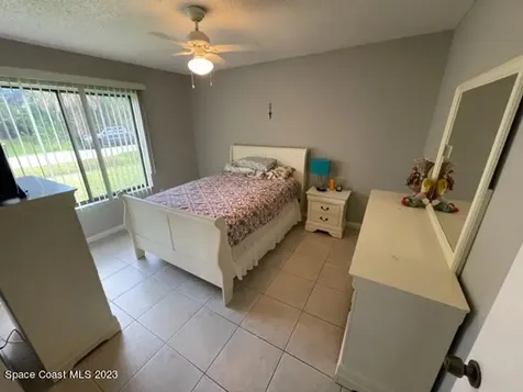 378 Royal Street SE Palm Bay FL 32909