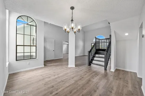 817 Seven Gables Circle SE Palm Bay FL 32909