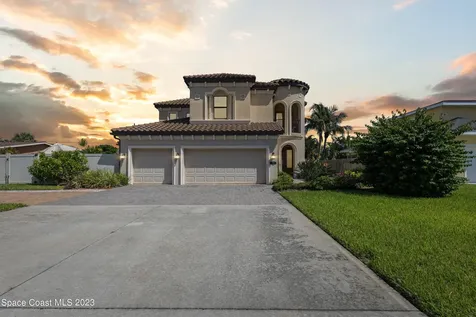 110 Poinsetta Street Indialantic FL 32903