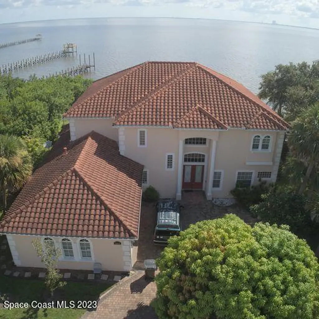 5485 Riveredge Drive Titusville FL 32780
