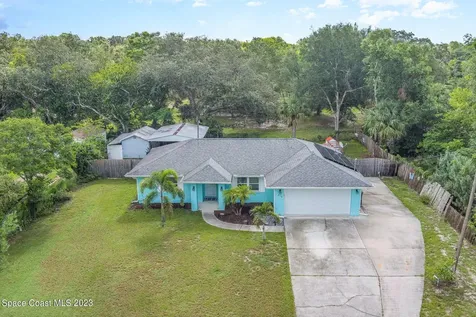 315 York Avenue Titusville FL 32796