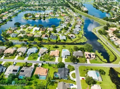 817 Spanish Wells Drive Melbourne FL 32940