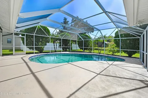 817 Spanish Wells Drive Melbourne FL 32940