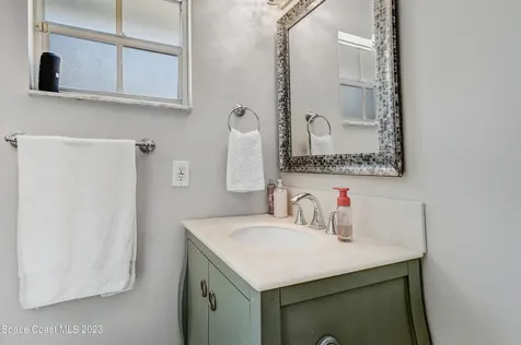 817 Spanish Wells Drive Melbourne FL 32940