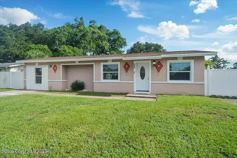 380 Maple Place Titusville FL 32780