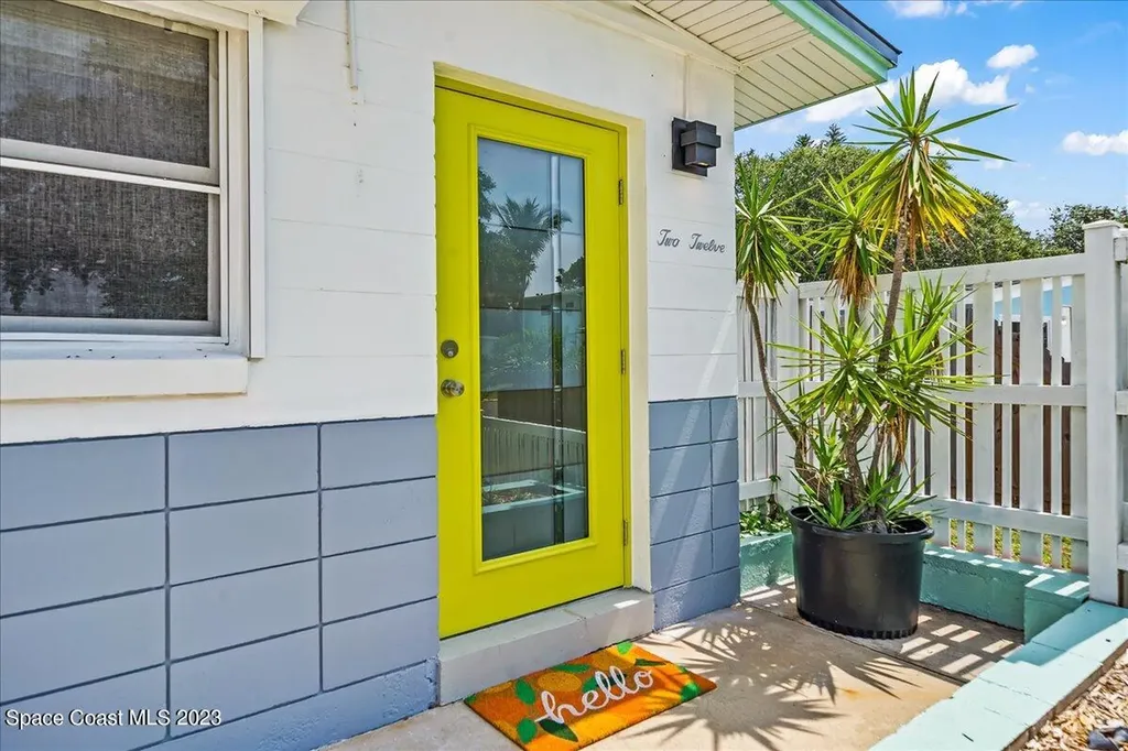 212 Grant Avenue Cocoa Beach FL 32931