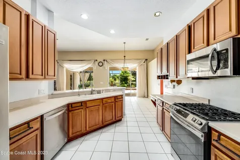 2240 Summer Brook Street Melbourne FL 32940