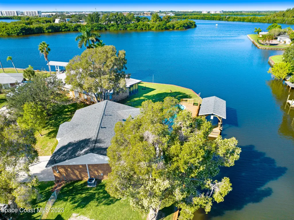 1370 Glen Haven Drive Merritt Island FL 32952