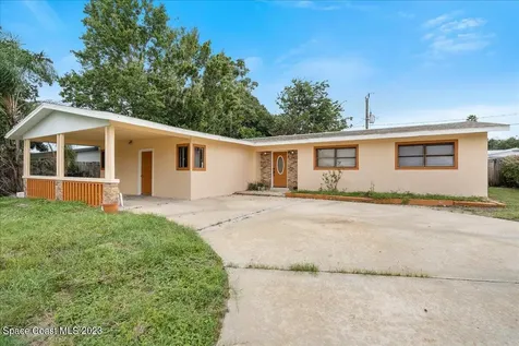 4805 Pasco Avenue Titusville FL 32780