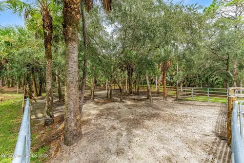 5595 Willoughby Drive Melbourne FL 32934