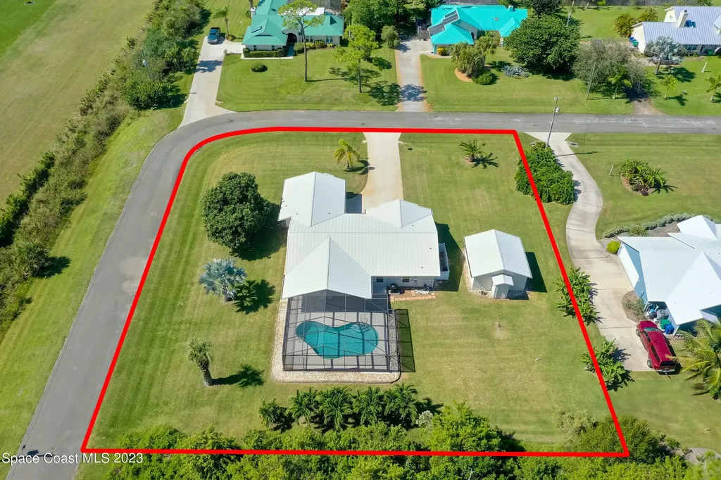 702 W Fischer Circle Sebastian FL 32958
