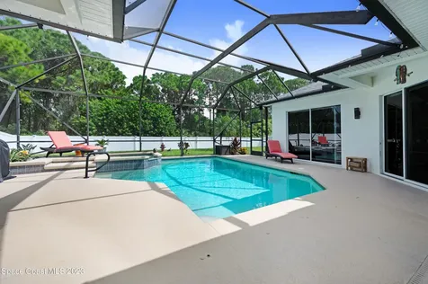 242 Pebble Hill Way Rockledge FL 32955
