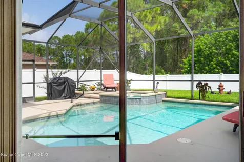 242 Pebble Hill Way Rockledge FL 32955