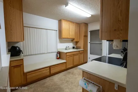 1051 Pasadena Road SE Palm Bay FL 32909