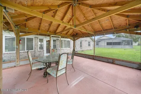 865 Brisbane Street NE Palm Bay FL 32907