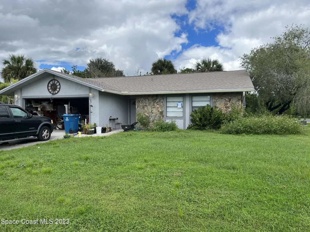395 Ontario Street NW Palm Bay FL 32907
